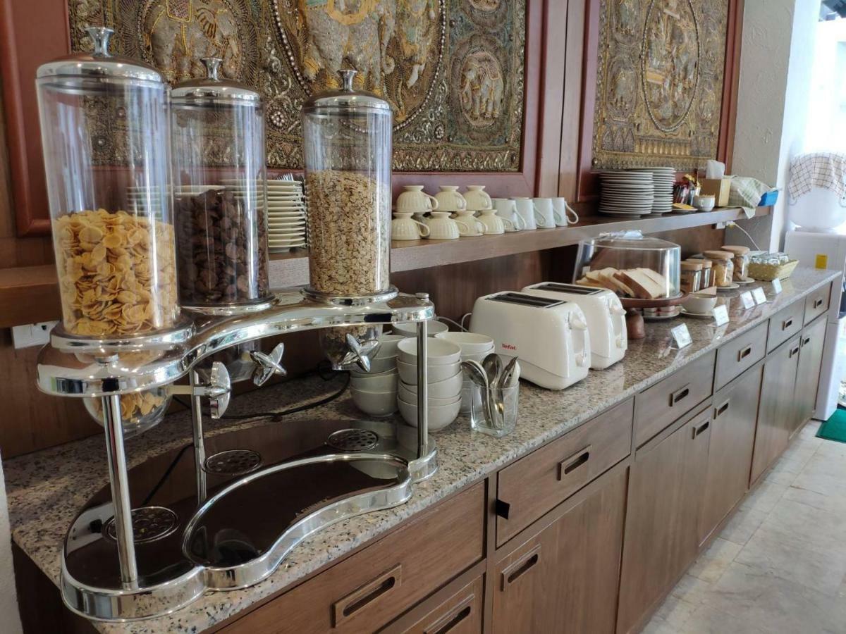Anika Boutique Hotel Чиангмай Екстериор снимка