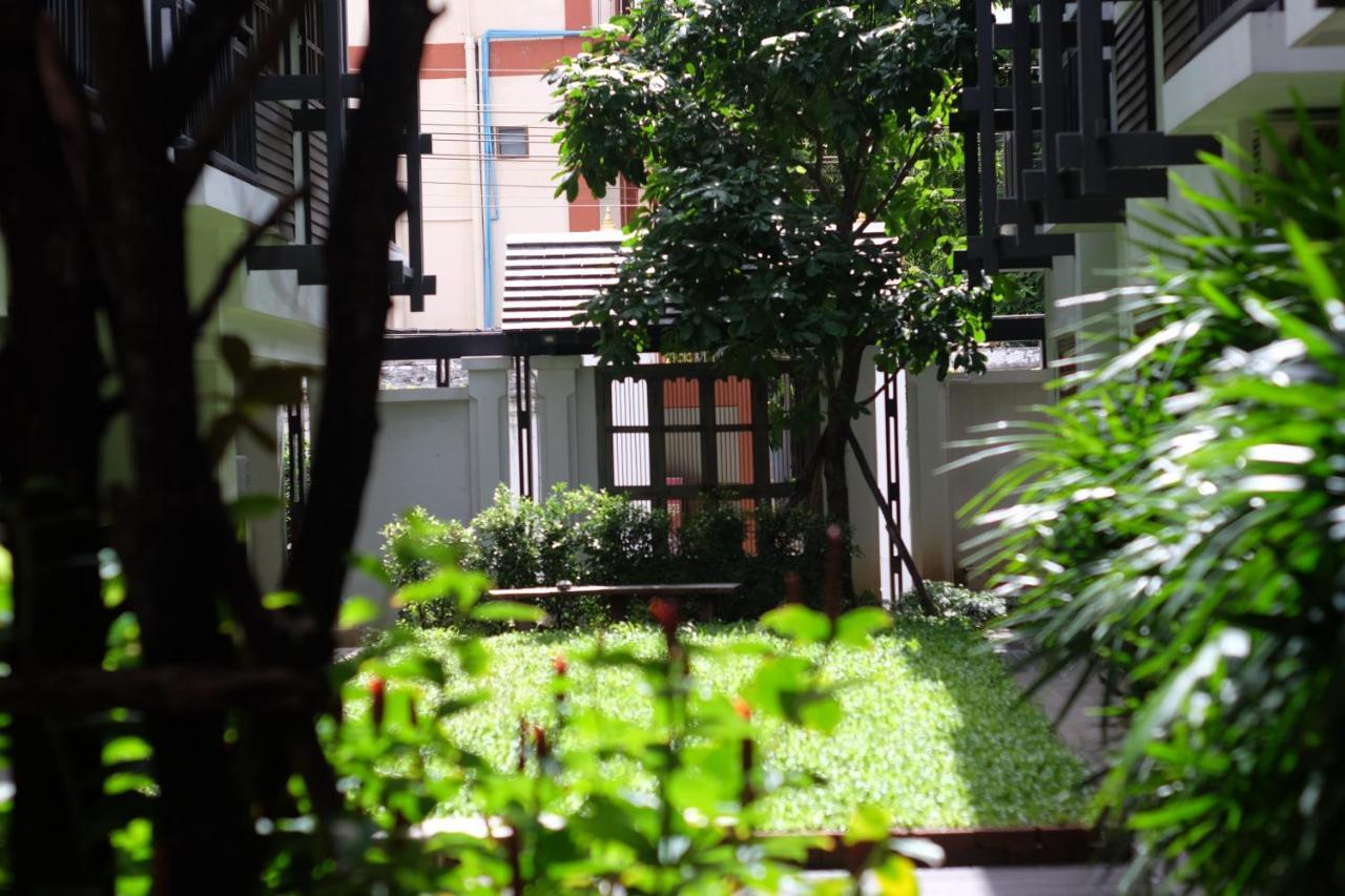 Anika Boutique Hotel Чиангмай Екстериор снимка