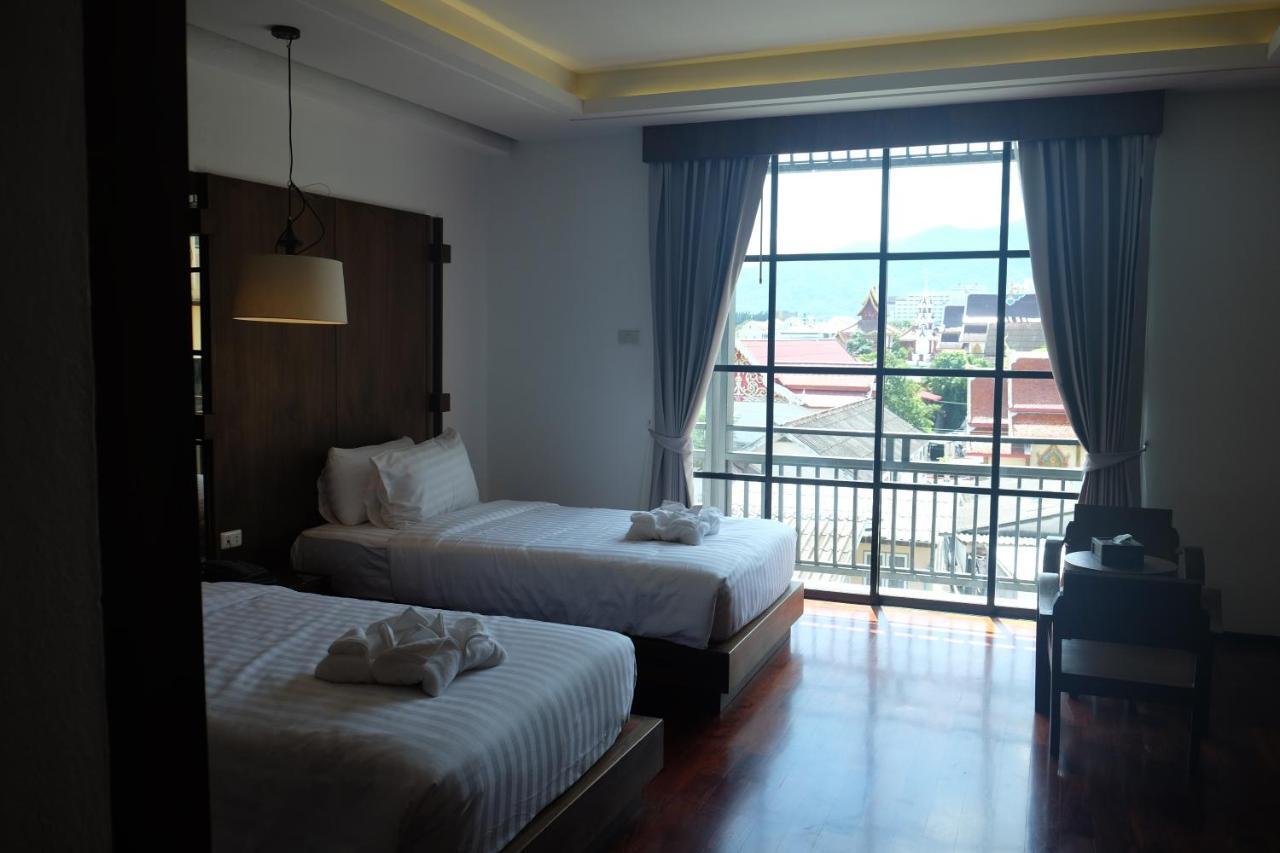 Anika Boutique Hotel Чиангмай Екстериор снимка