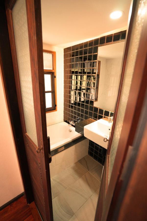 Anika Boutique Hotel Чиангмай Екстериор снимка