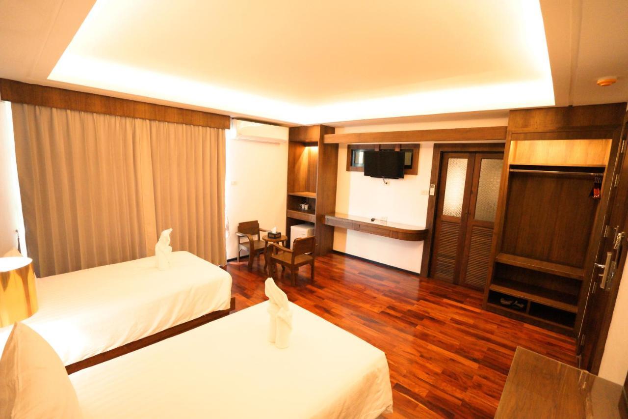 Anika Boutique Hotel Чиангмай Екстериор снимка