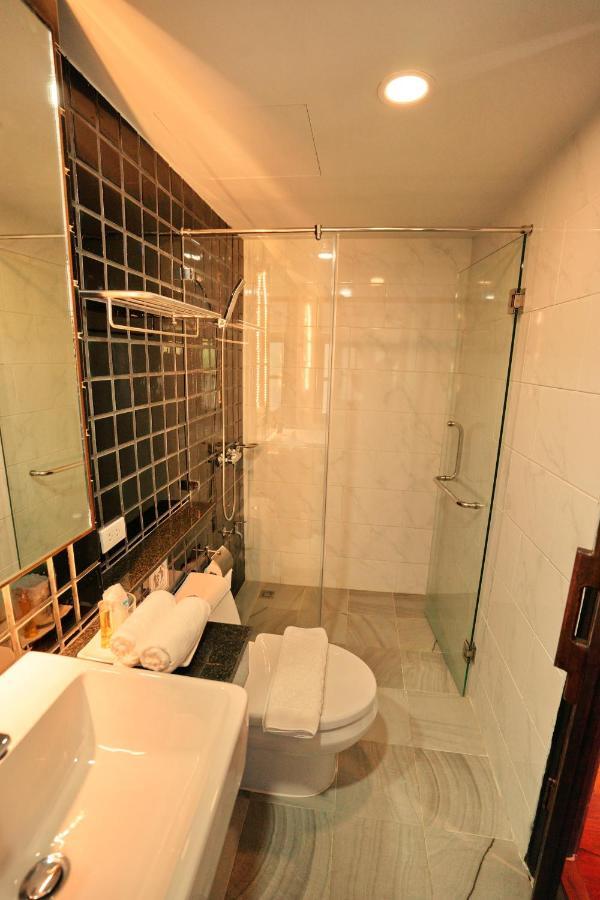 Anika Boutique Hotel Чиангмай Екстериор снимка